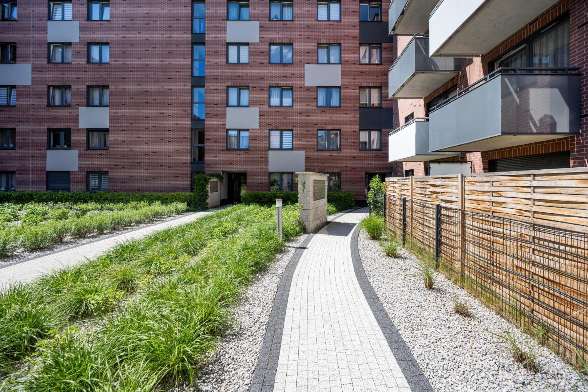 Apartment Piekny Wichrowa - 2 Sypialnie Free Garage By Renters